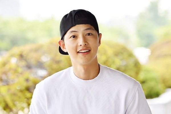 My nam 'Hau due cua mat troi' lang le tu thien suot 5 nam hinh anh