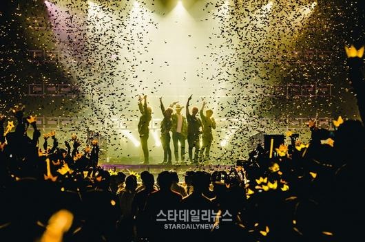fan mất lịch sự tại concert Big Bang ảnh 2 fan mat lich su tai concert Big Bang anh 2