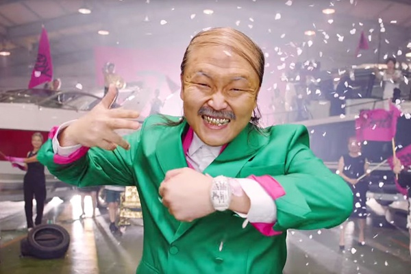 Cap doi lam nen nhung MV di nhat Kpop hinh anh