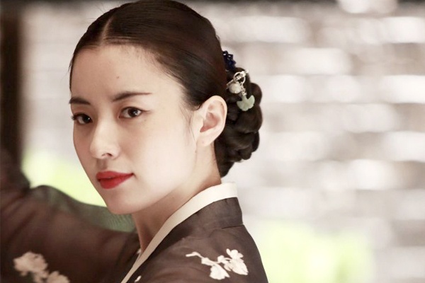 Han Hyo Joo lam ky nu trong phim moi hinh anh