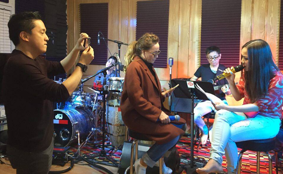 Hong Ngoc lam live show o My anh 1