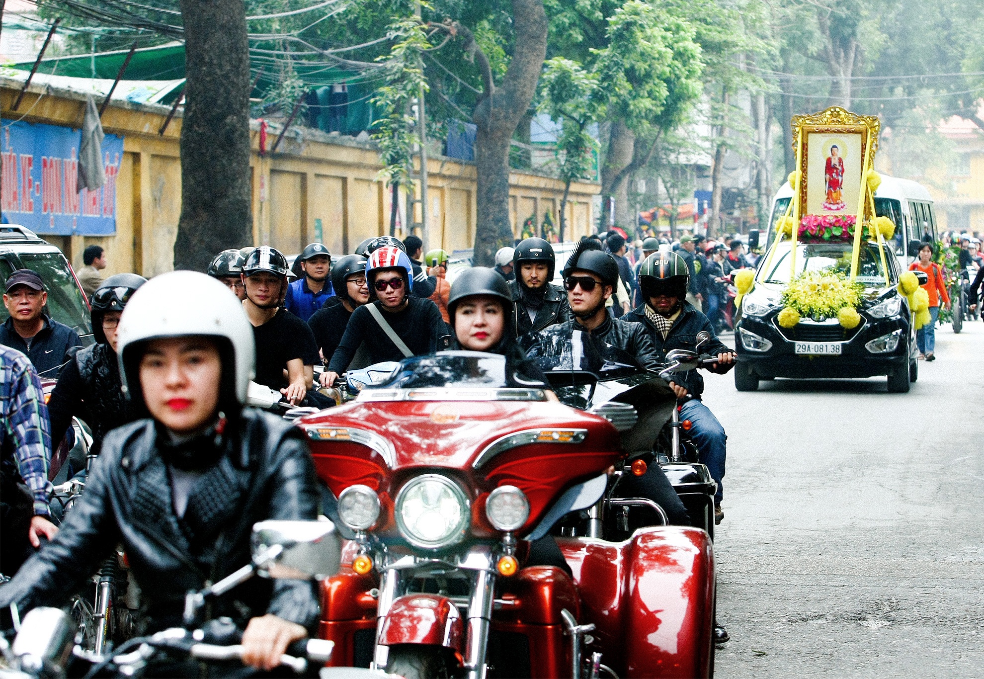 Biker Ha Noi tien Tran Lap anh 2