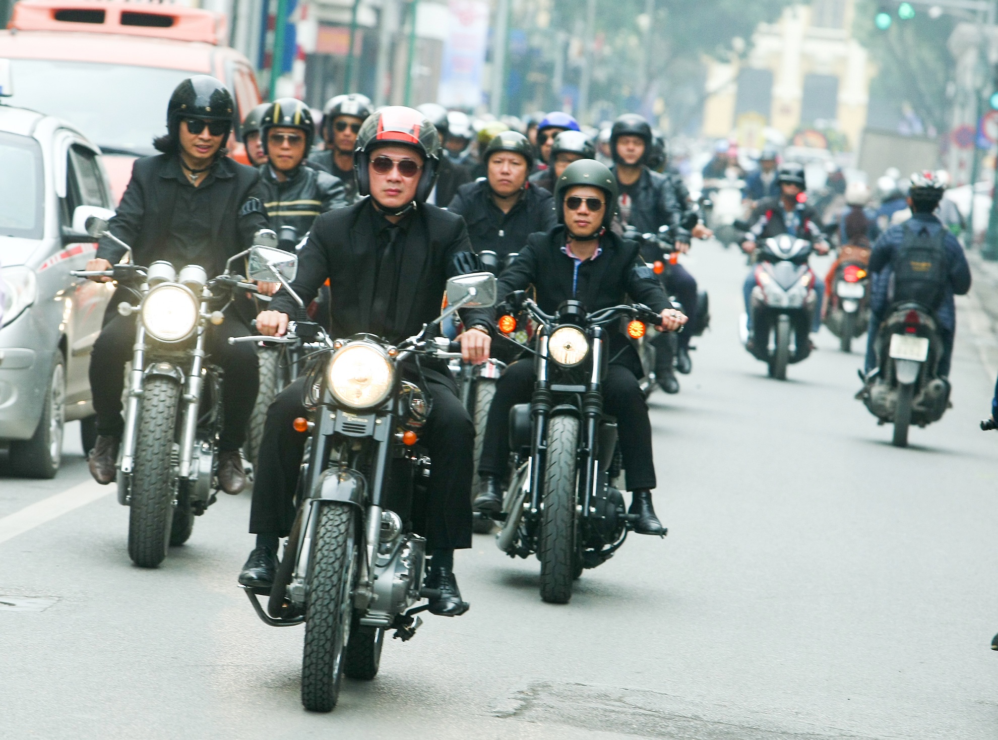 Biker Ha Noi tien Tran Lap anh 3