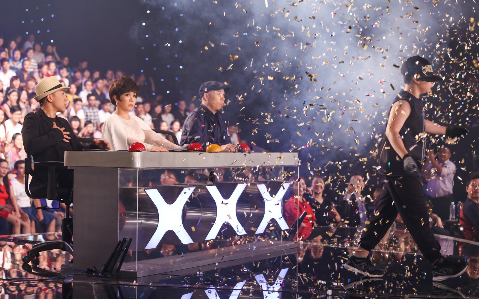 Tran Thanh thot tim  voi vu cong 11 tuoi anh 4