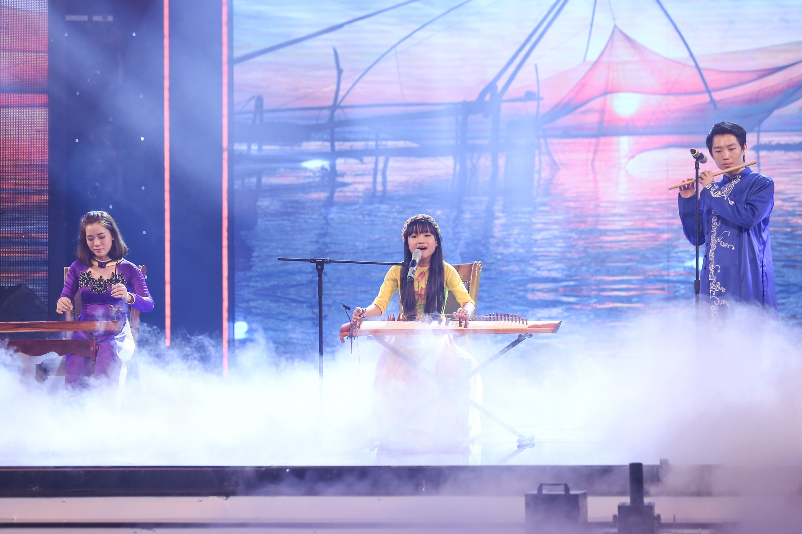 Tran Thanh thot tim  voi vu cong 11 tuoi anh 7