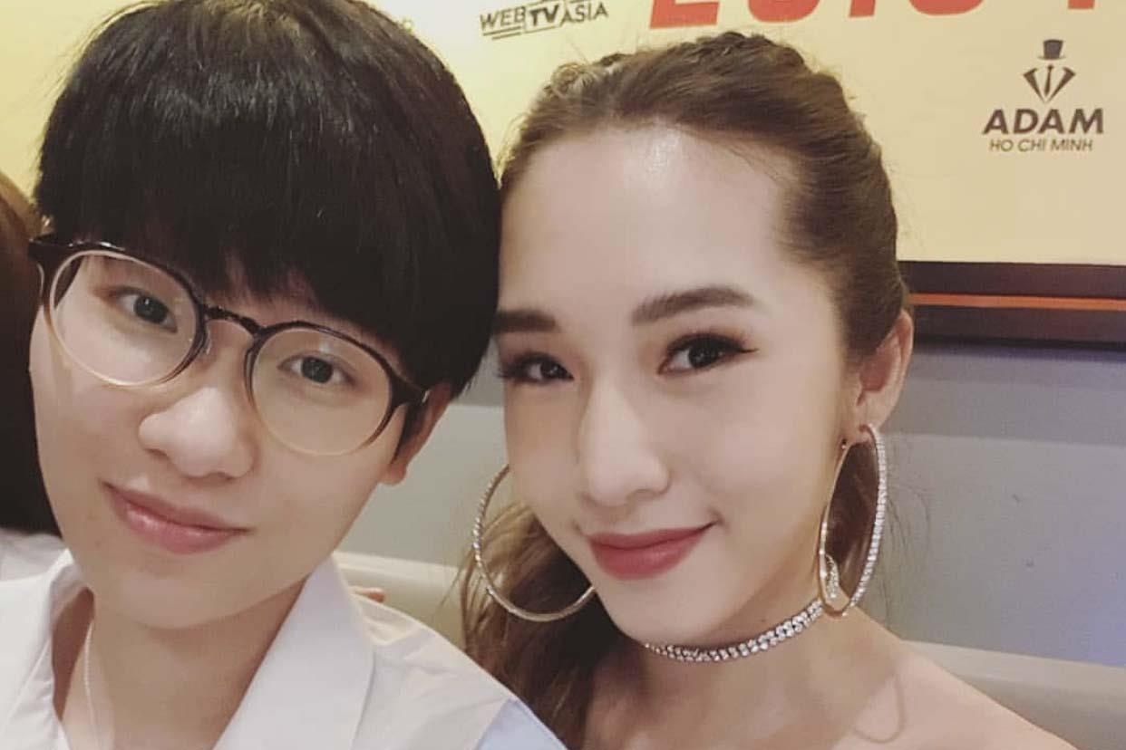 Phoi do chat nhu Emily anh 1