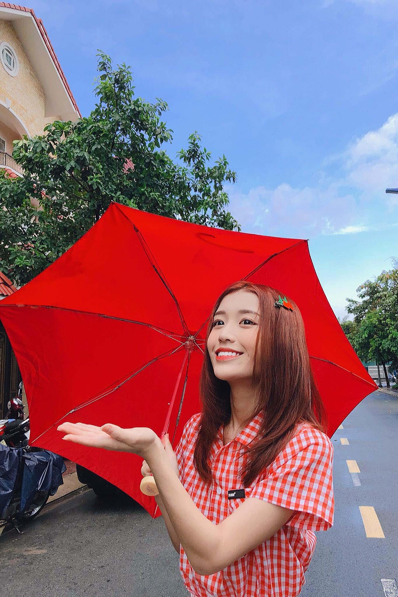 hình ảnh gầy gò của han sara ảnh 2 hinh anh gay go cua han sara anh 2
