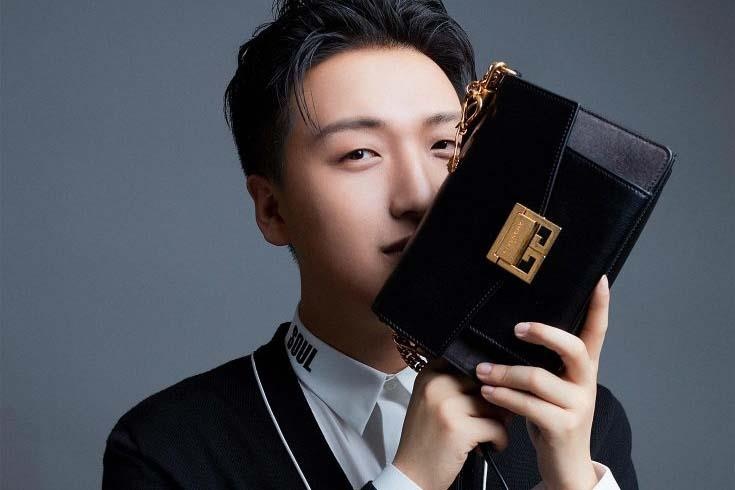 'Thanh sold out' Trung Quoc ban 300 chiec tui chi trong 7 phut hinh anh