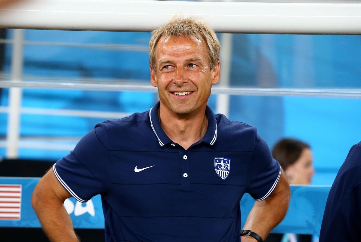 Bong da Trung Quoc cau cuu Klinsmann hinh anh