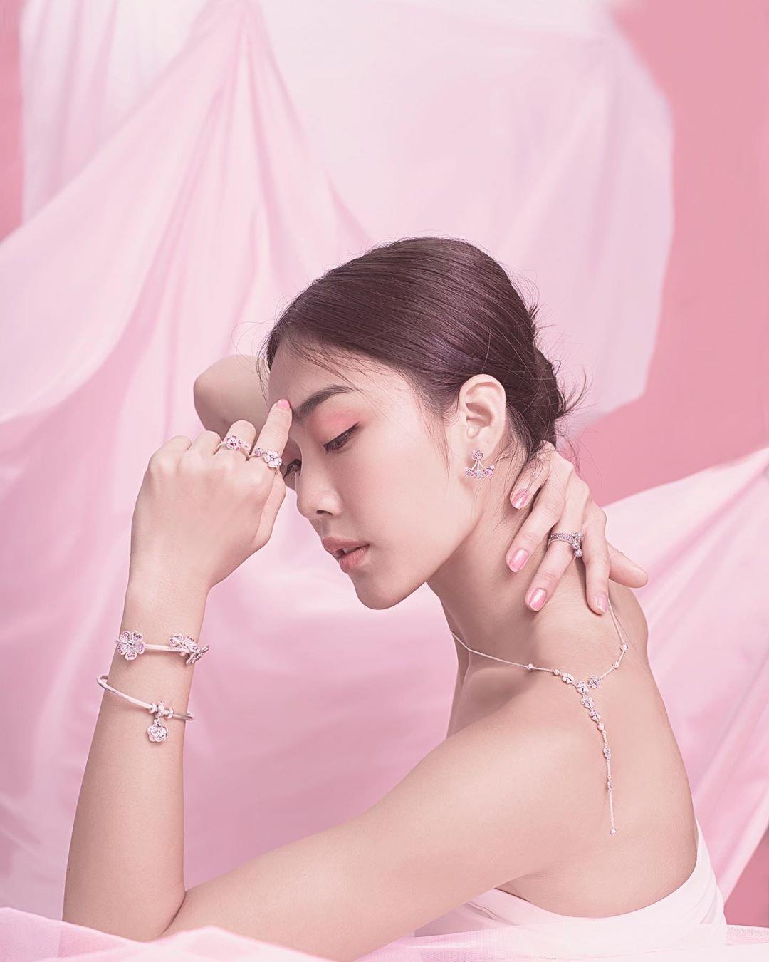 Dương Văn Uý, nữ thần nhảy cao ảnh 5 Duong Van Uy, nu than nhay cao anh 5