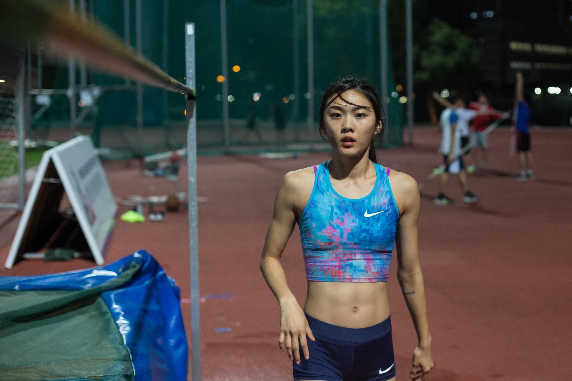 Dương Văn Uý, nữ thần nhảy cao ảnh 2 Duong Van Uy, nu than nhay cao anh 2