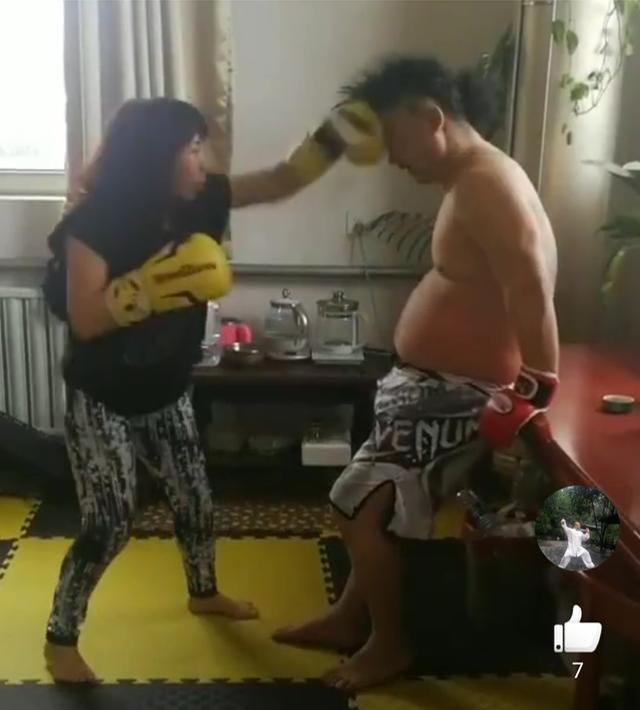 Cuu Bao Long,  Tu Hieu Dong anh 1