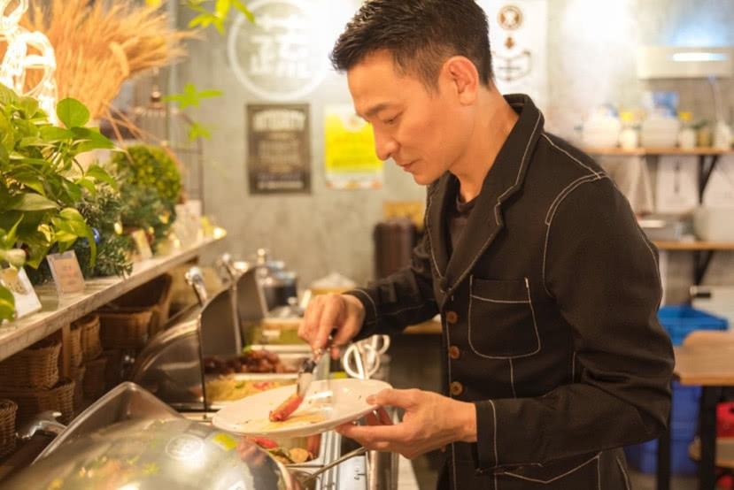 Luu Duc Hoa an chay anh 2