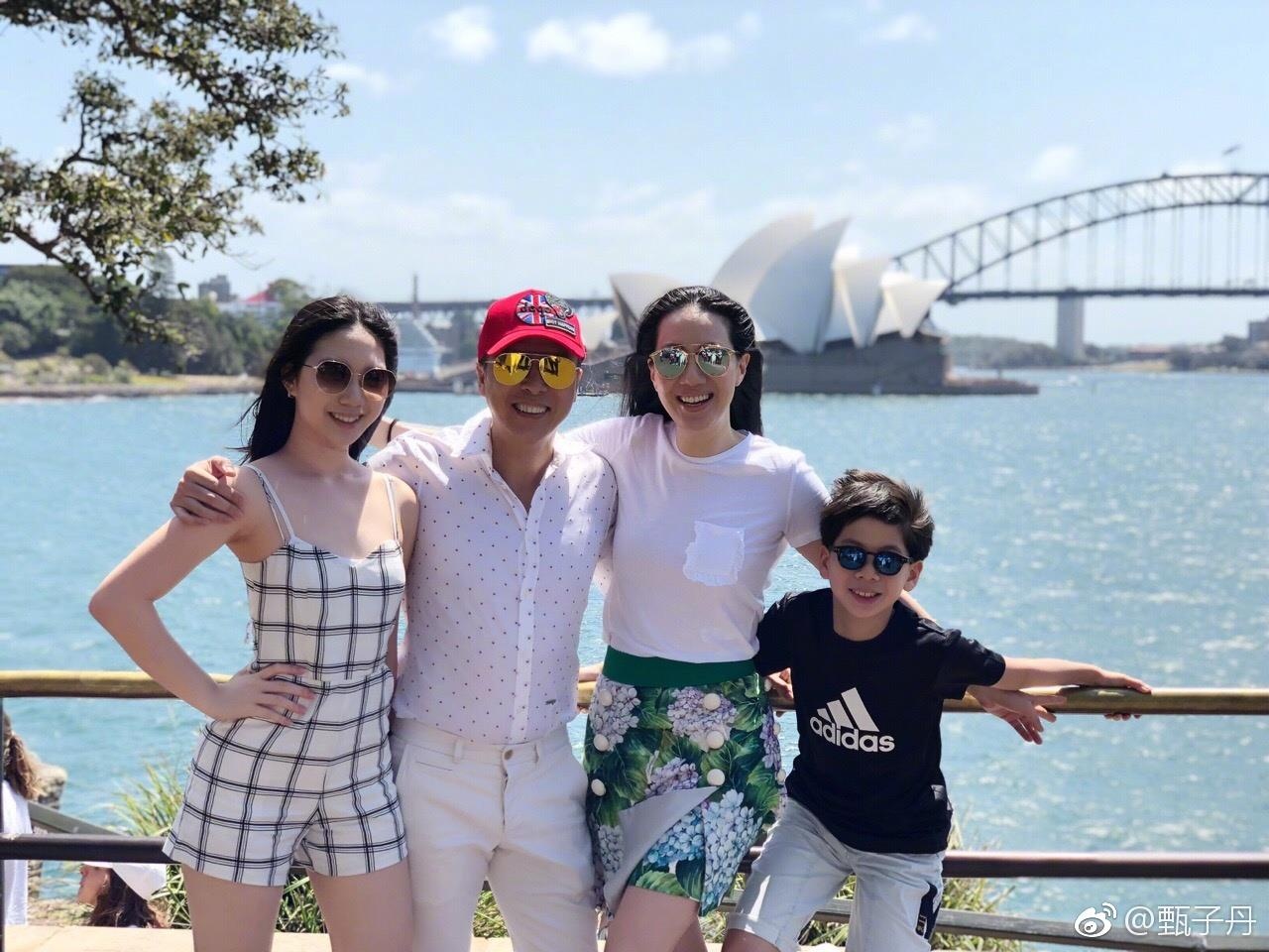 Chan Tu Dan,  Uong Thi Thi anh 2