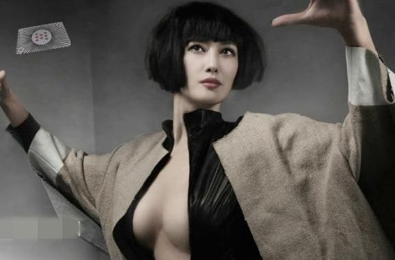 'Ly Mac Sau' Manh Quang My - bieu tuong goi cam lam canh no nan vi yeu hinh anh