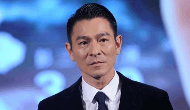 Luu Duc Hoa xau ho vi su nghiep ca hat '30 nam chi co 3 bai hot' hinh anh