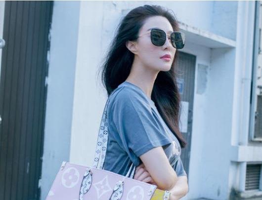 Pham Bang Bang duoc khen ve sac voc voi anh khong chinh sua hinh anh