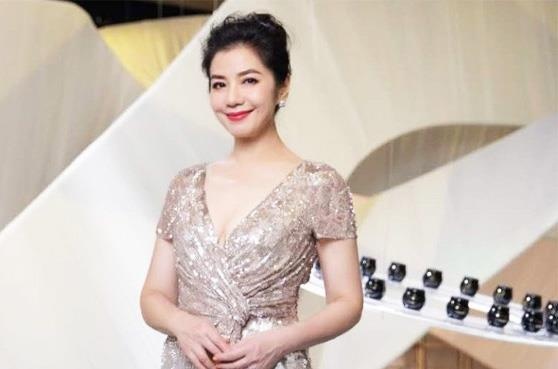 Nguoi dep Hong Kong mot thoi tai xuat sau nhieu nam hinh anh