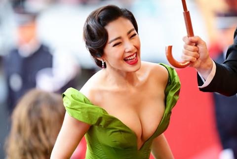 My nhan cua Chau Tinh Tri mua nha song chung voi ban trai dai gia hinh anh