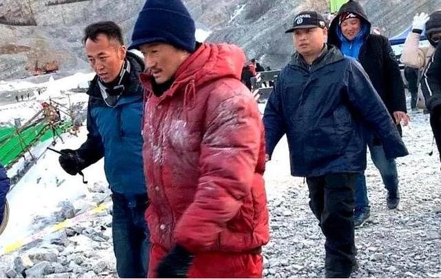 Vi sao phim moi cua Ngo Kinh, Chuong Tu Di bi cong chung quay lung? hinh anh