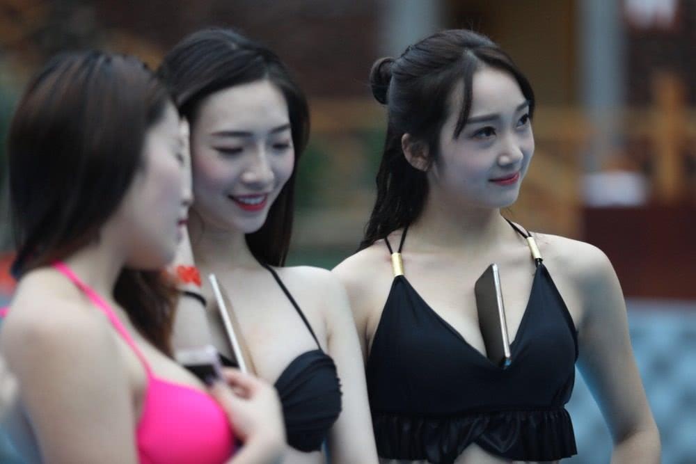 Cac my nhan Trung Quoc bi coi thuong the nao tren phim truong? hinh anh