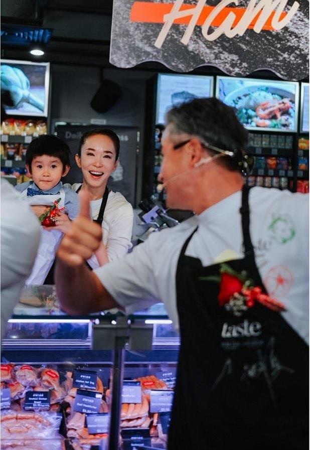 pham van phuong,  ly minh thuan anh 5