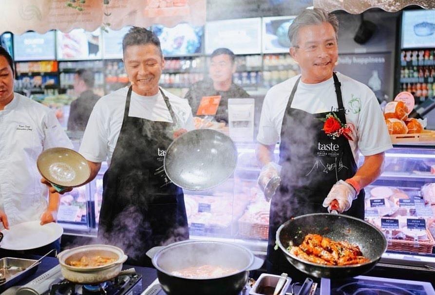 pham van phuong,  ly minh thuan anh 3