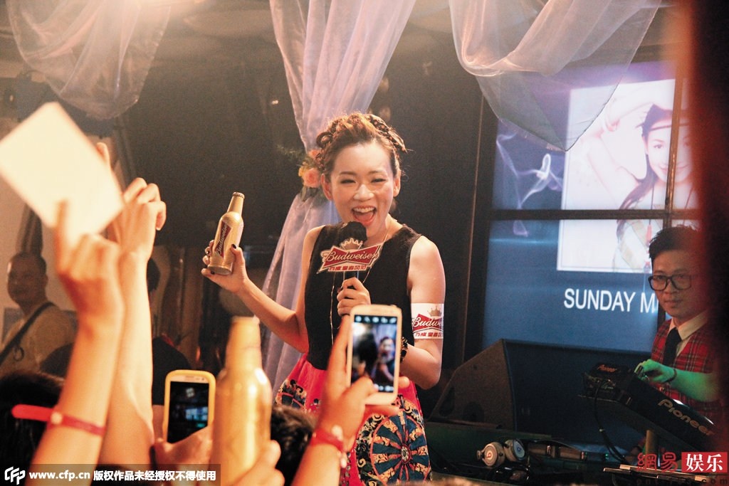 hoa hau kong kong anh 5