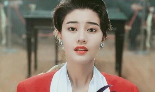 Hoa hau Ly Gia Han nhan thu lao 7 trieu USD khi tai xuat hinh anh