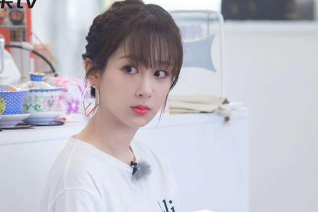 Duong Tu - tu sao nhi kem ten tuoi den tieu hoa dan tai tieng hinh anh