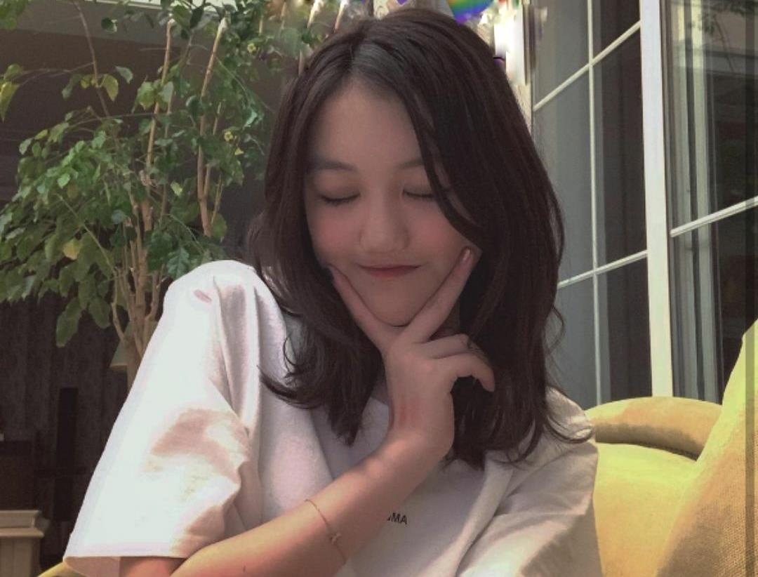 Con gai Vuong Phi hoc truong quoc te dat do tai Thuy Si hinh anh