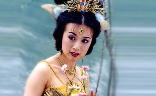 Scandal ngoai tinh va ban dam cua cong chua dep nhat 'Tay du ky' hinh anh