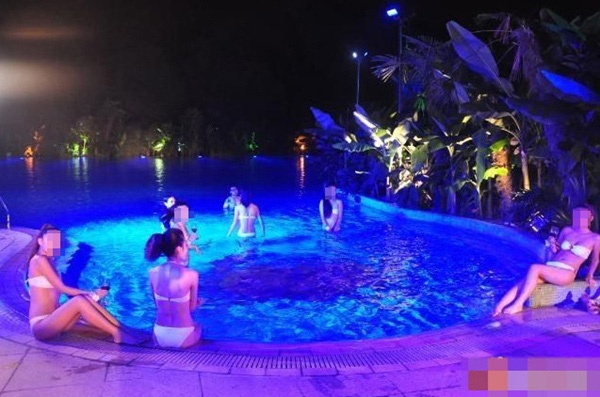 tiệc thác loạn ảnh 3 tiec thac loan anh 3