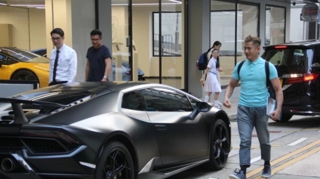 Quach Phu Thanh lai sieu xe hon 6 trieu USD tren pho hinh anh
