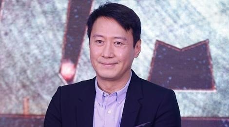 Thien vuong Le Minh mua du thuyen 3 trieu USD tang vo con hinh anh