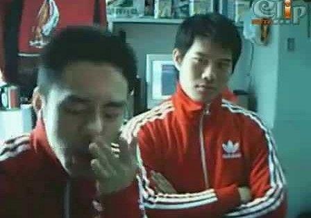 Cuoc song hien tai cua 2 chang trai tung khien Google mua lai YouTube hinh anh