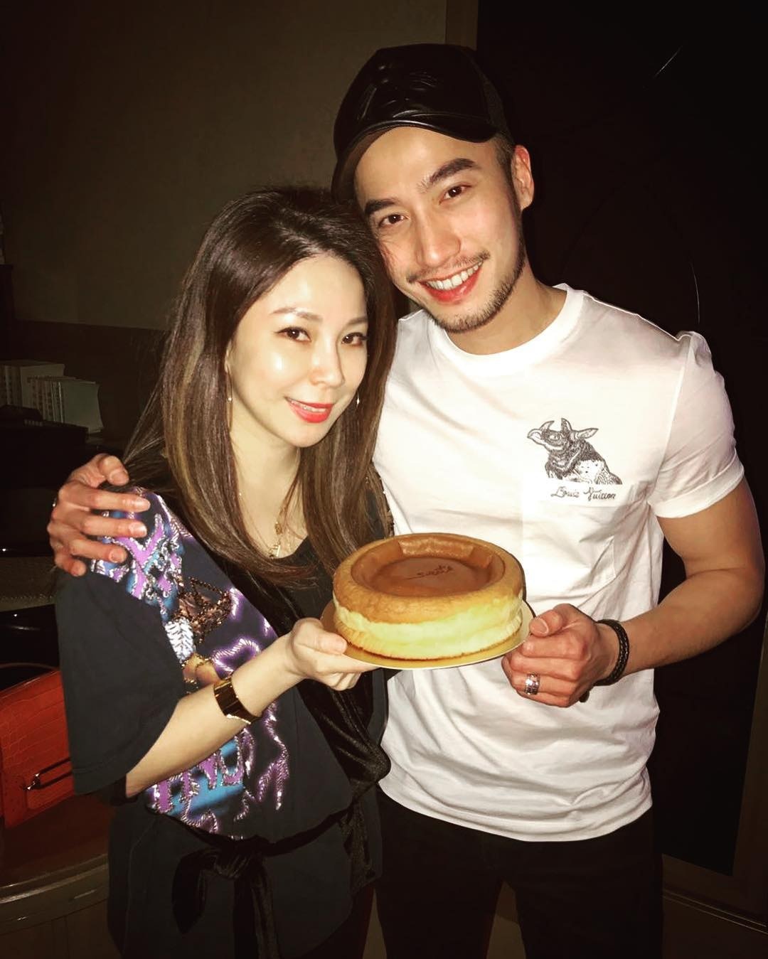 Chong Chung Han Dong ngoai tinh anh 1