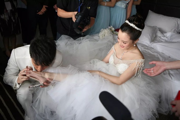 Ly Tieu Lo va Gia Nai Luong - hon nhan ket thuc sau 3 clip ngoai tinh hinh anh