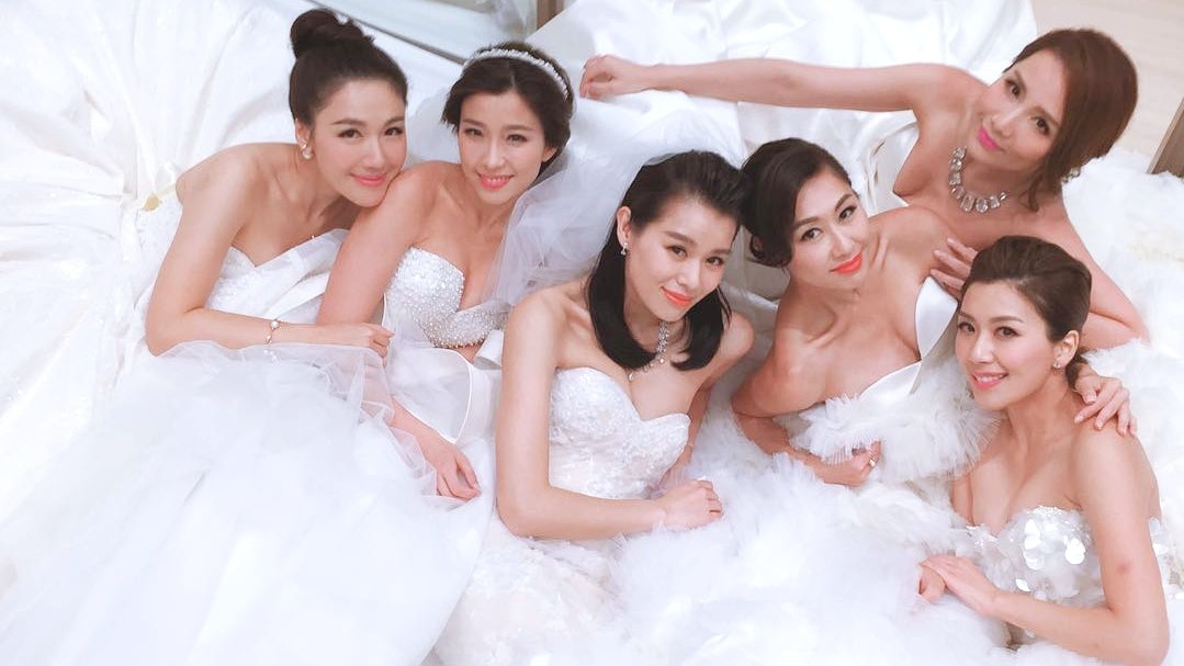 nhom ban than cua ho hanh nhi anh 7