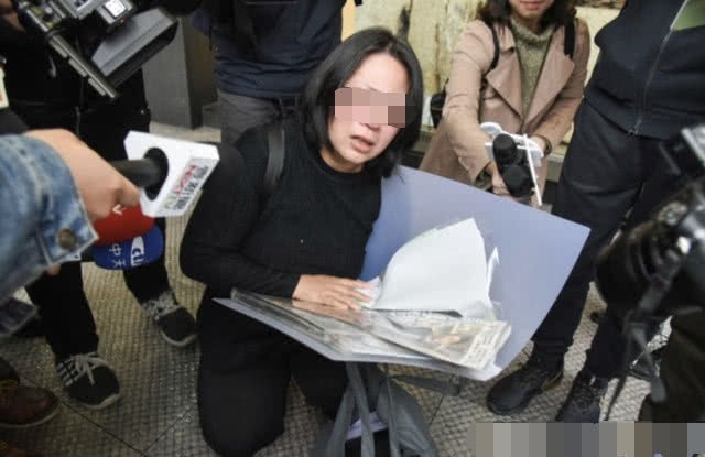 Nguoi ham mo nga quy khi vieng Cao Di Tuong hinh anh