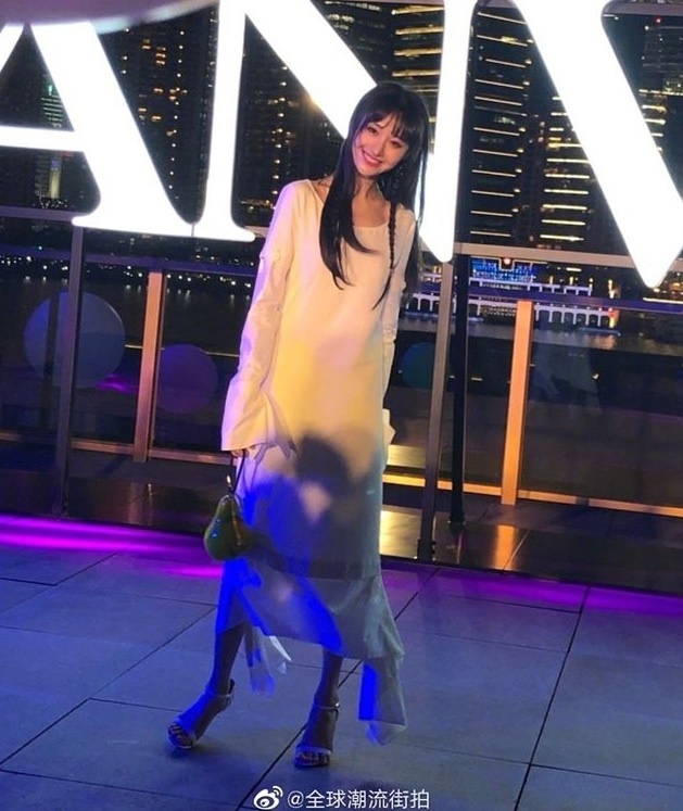 Nhan sac Trinh Sang anh 4