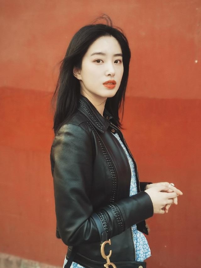 Tran Kim Phi,  Duong Thai Ngoc anh 2