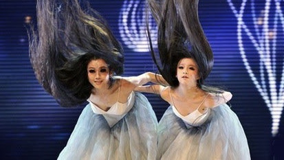 Sao nhi noi tieng voi dieu mua xoay tron 4 tieng lien tuc gio ra sao? hinh anh