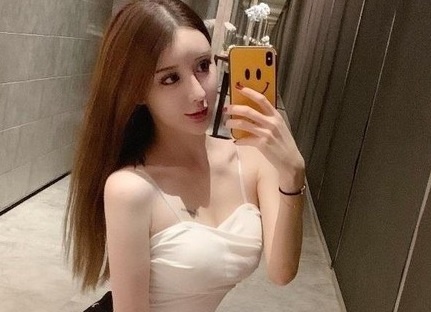 Dan hot girl, dien vien vuong tin hen ho Ngo Diec Pham hinh anh