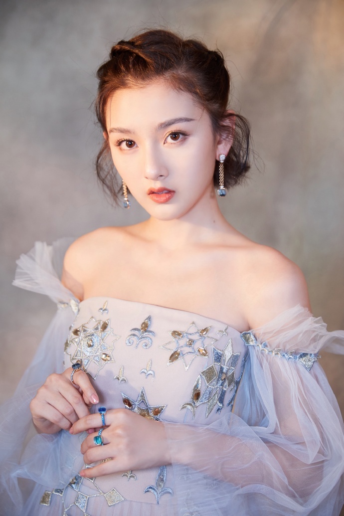 Tieu hoa dan toa sang nam 2020 anh 7