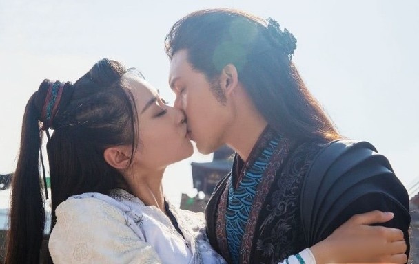 Tai tu Hong Kong bi ban dien nu cuong hon hinh anh