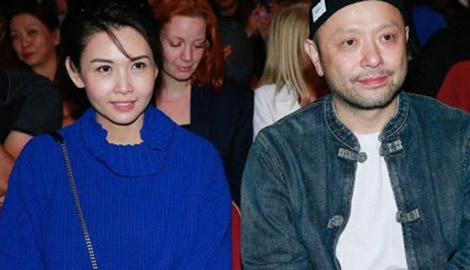 Bieu tuong goi cam Hong Kong ep 300 nhan vien nghi viec hinh anh