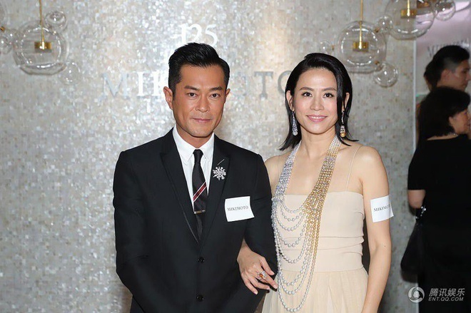 hau truong showbiz Hoa ngu anh 5