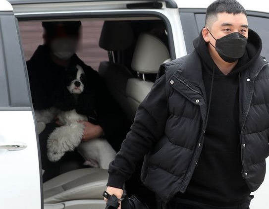 Seungri nhap ngu anh 1