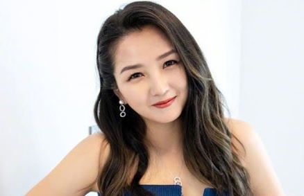 Sao nu Trung Quoc ly than, gianh quyen nuoi con voi nguoi tinh hinh anh